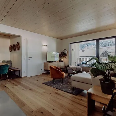 Vier Maederlhaus Apartman *