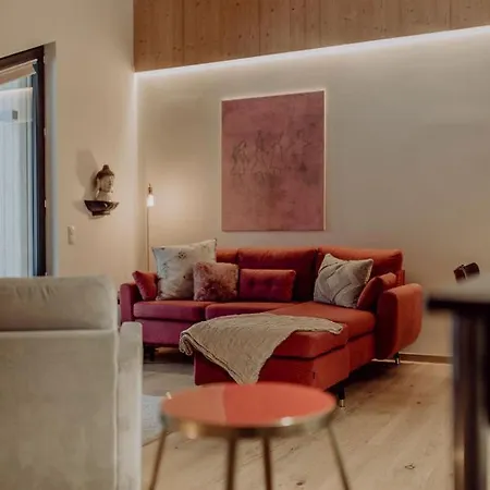 Vier Maederlhaus Apartman