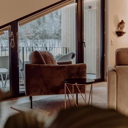 Vier Maederlhaus Apartman
