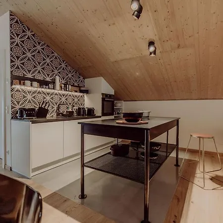 Vier Maederlhaus * Eben Im Pongau