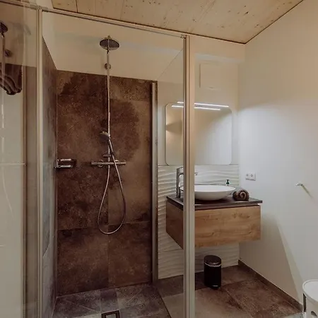 Vier Maederlhaus * Eben Im Pongau