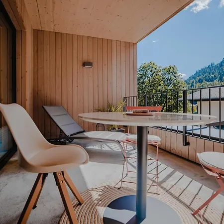 Vier Maederlhaus * Eben Im Pongau