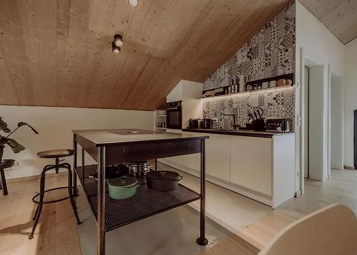 Vier Maederlhaus *