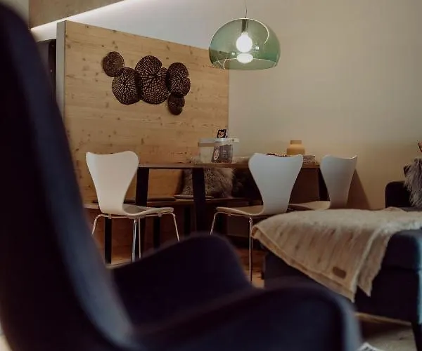 Vier Maederlhaus Apartamento